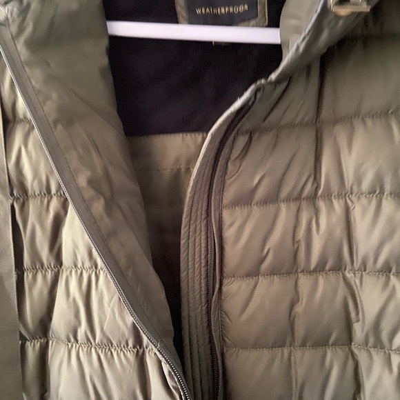 Weatherproof hooded chevron longline puffer vest in army green L large - Picture 7 of 7